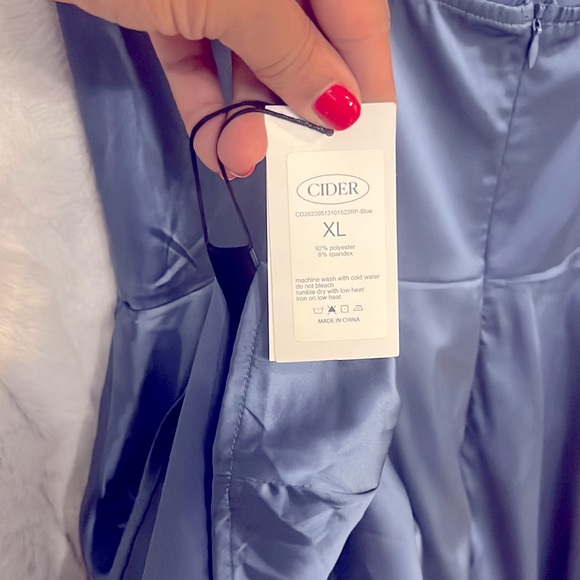 Cowl Neck Satin Layered Romper - XL - Picture 5 of 6